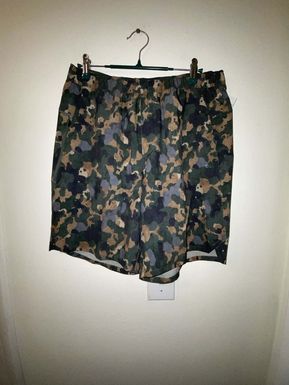 DSG Agility Short Size M Muted Olive Club Camo Athletic Fit